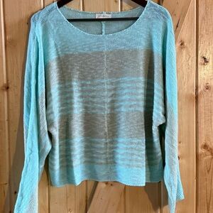 Promesa Light Knit Sweater , size large